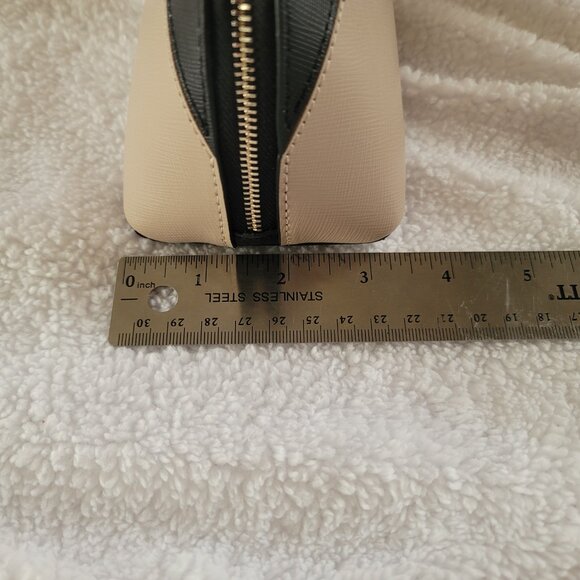 Kate Spade Two-Tone Staci Cosmetic Case K6756 - Black and Cream - Picture 12 of 13